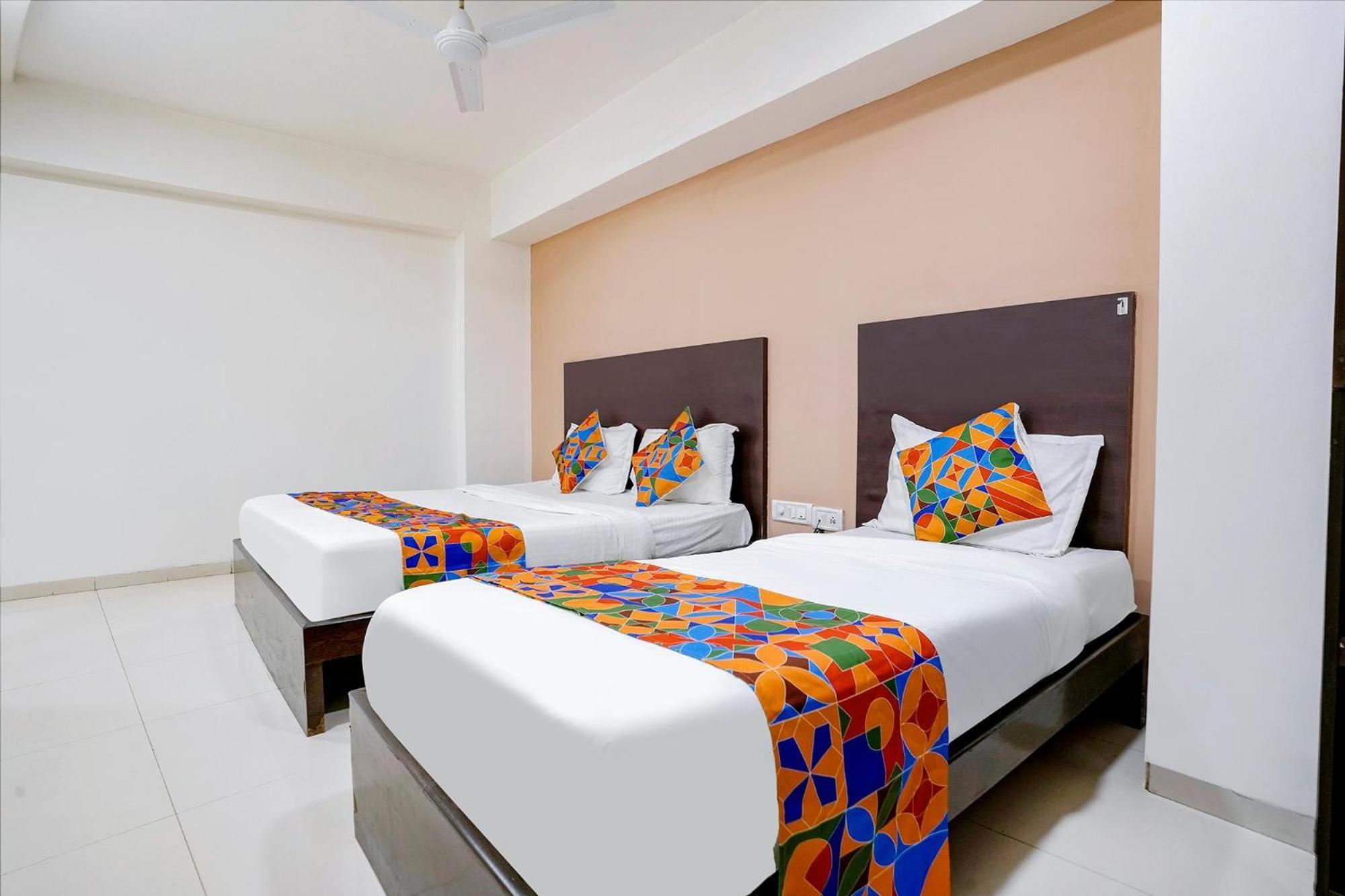 Fabhotel Kamran Residency Mumbai Exterior foto