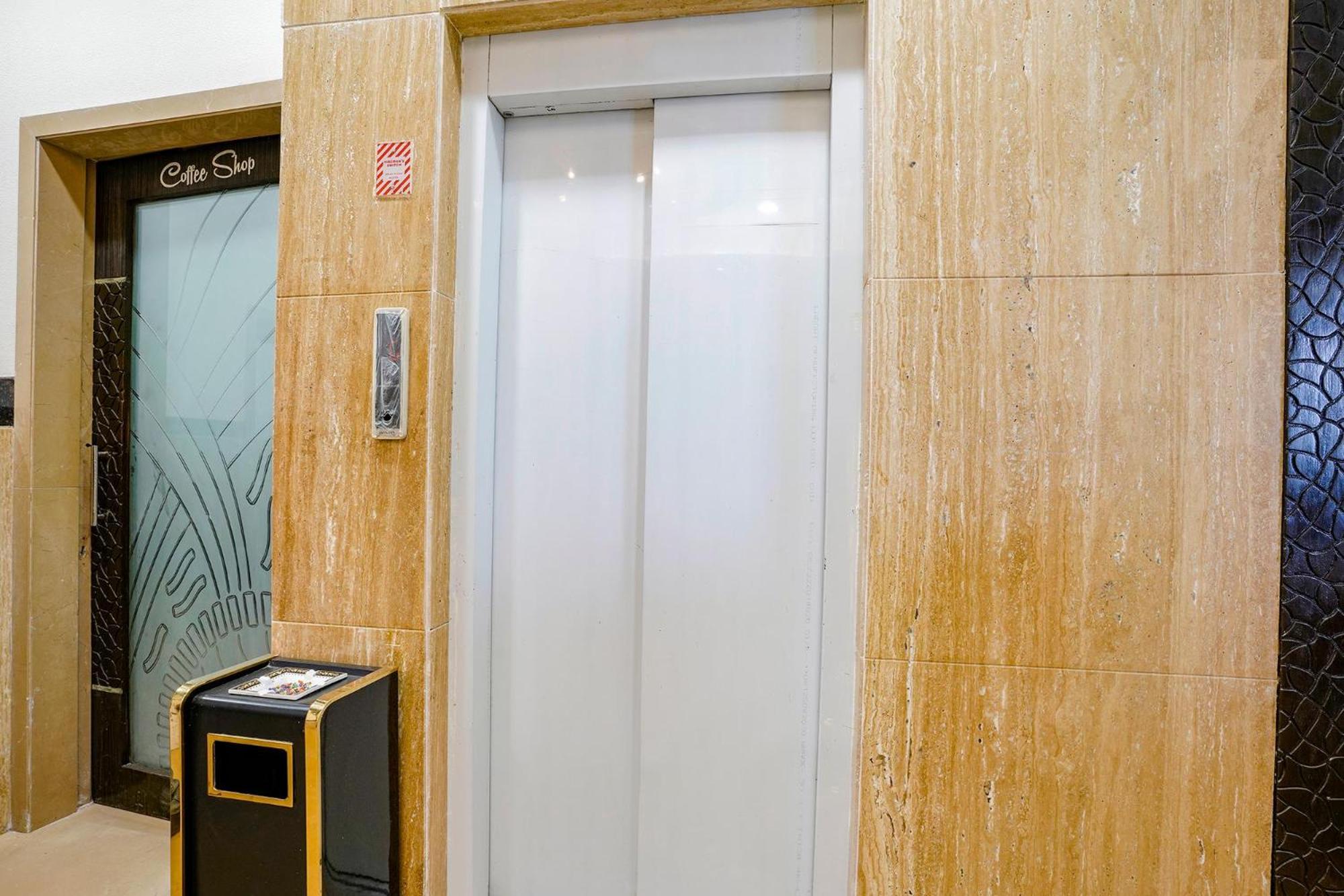 Fabhotel Kamran Residency Mumbai Exterior foto
